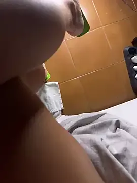 FlyingDutchmana – webcam model profile photo Image 9