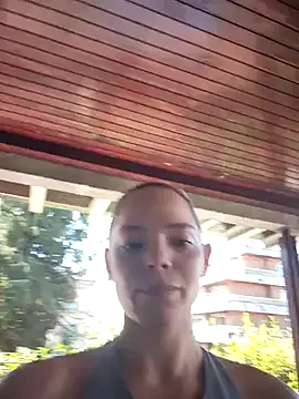 Libely – webcam model profile photo Image 8