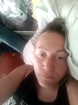 Cheryblush – webcam model profile photo Image 12