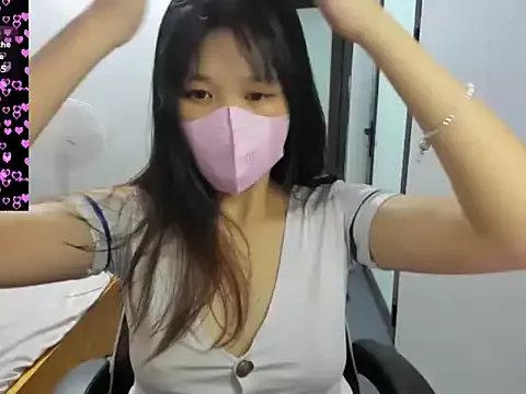 Milforja – webcam model profile photo Image 2