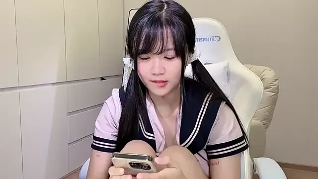 KamaFeels – webcam model profile photo Image 2