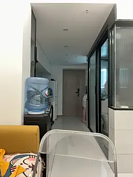 LoraDevine – webcam model profile photo Image 2