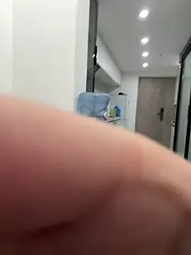 LoraDevine – webcam model profile photo Image 3