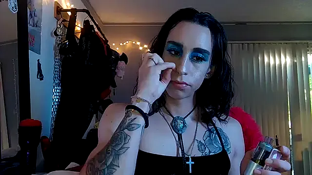 missdirtyhot_ – webcam model profile photo Image 4