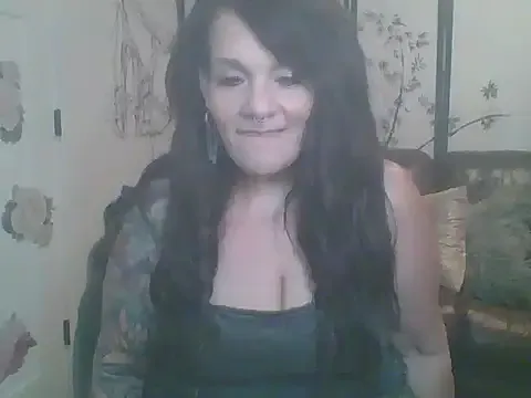 Inked_Blonde_Lust – webcam model profile photo Image 2