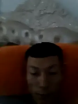 SheOnShe – webcam model profile photo Image 5