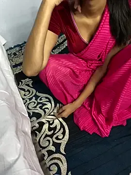 Jenifersplaypen – webcam model profile photo Image 3