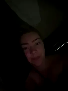 SusyBlair – webcam model profile photo Image 4