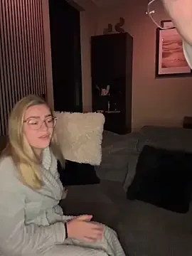 SusyBlair – webcam model profile photo Image 5