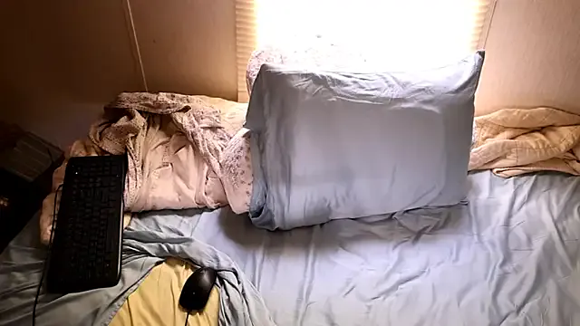 Adel9 – webcam model profile photo Image 2