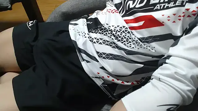 trainwithme – webcam model profile photo Image 2