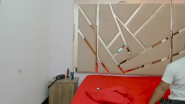 Nataly_Blonde – webcam model profile photo Image 13