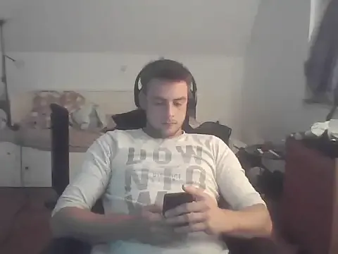 SusyBlair – webcam model profile photo Image 13