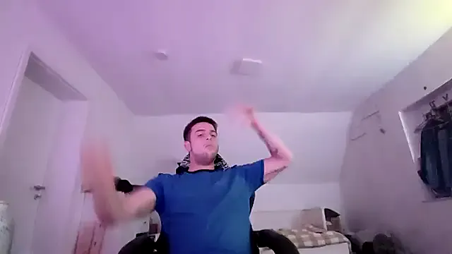 SusyBlair – webcam model profile photo Image 5