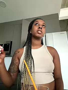 Jasmine_Whitee – webcam model profile photo Image 3