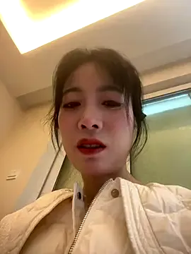 SusyBlair – webcam model profile photo Image 3