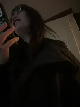 SusyBlair – webcam model profile photo Image 9