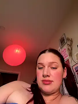 British_EmJess – webcam model profile photo Image 10