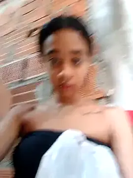 BlondeScarlettx – webcam model profile photo Image 6